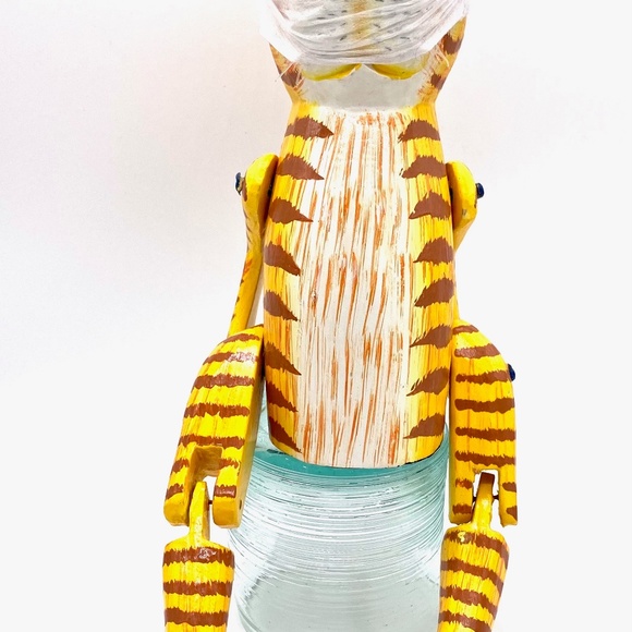 Monkey Business Sitting Yellow Puppet - Picture 3 of 3